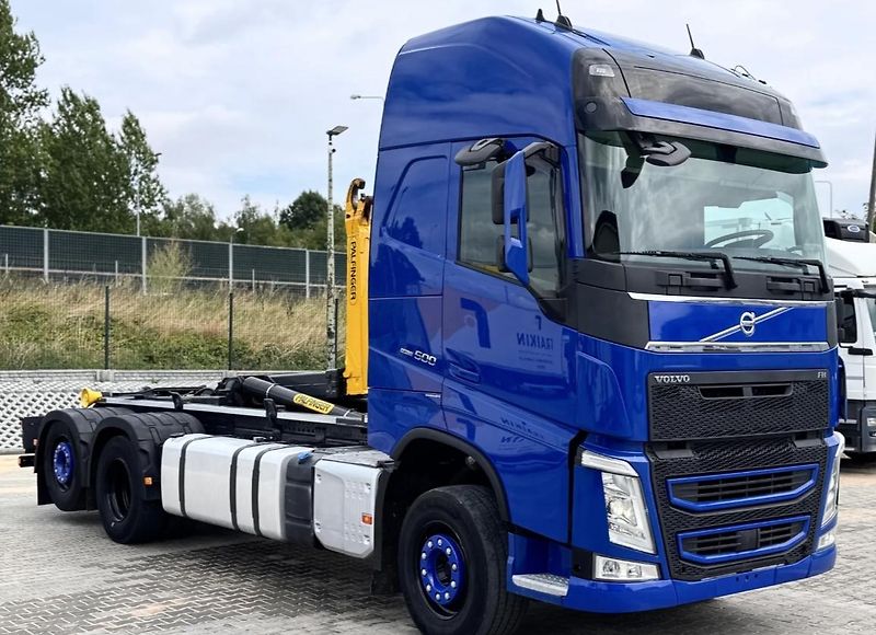 Volvo FH (2019) 500 6x2 JNK EURO 6 - fotka 2 z 3