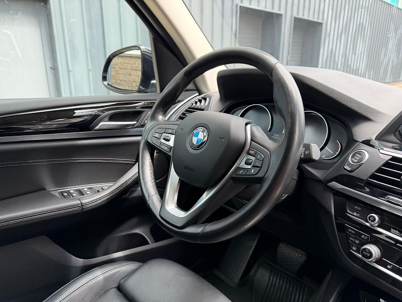 BMW X3 3,0 D xDrive/1.maj./DPH/ČR/ - fotka 25 z 32