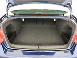 Volkswagen Passat (2005) 2.0 TDI, nová STK - náhled 11