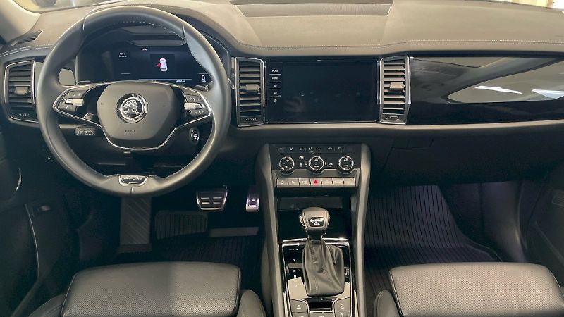 Škoda Kodiaq (2022) Laurin&Klement 2,0TDI 147Kw DS - fotka 5 z 35