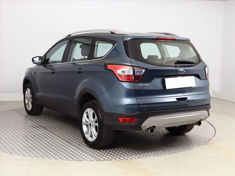 Ford Kuga (2019) 1.5 EcoBoost, ČR,1.maj - fotka 4 z 14
