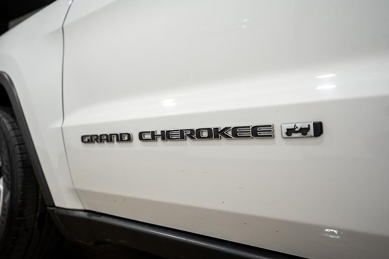 Jeep Grand Cherokee 3.6 V6 216 kW Laredo - fotka 24 z 29
