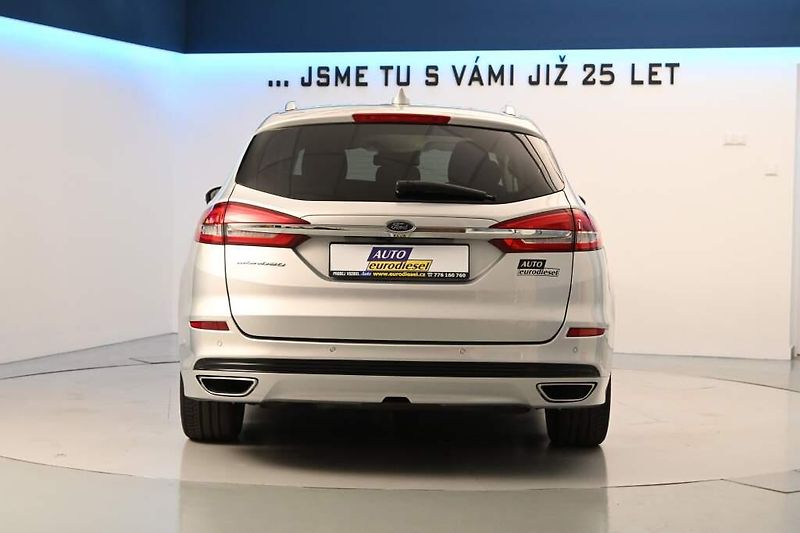 Ford Mondeo (2022) 2.0 140 KW LED SONY ACC Tažné - fotka 6 z 38