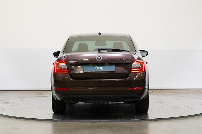 Škoda Octavia - fotka 6 z 27