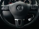 Volkswagen Touran 1.6TDI AUTOMAT 7MÍST SERVISKA  - náhled 35