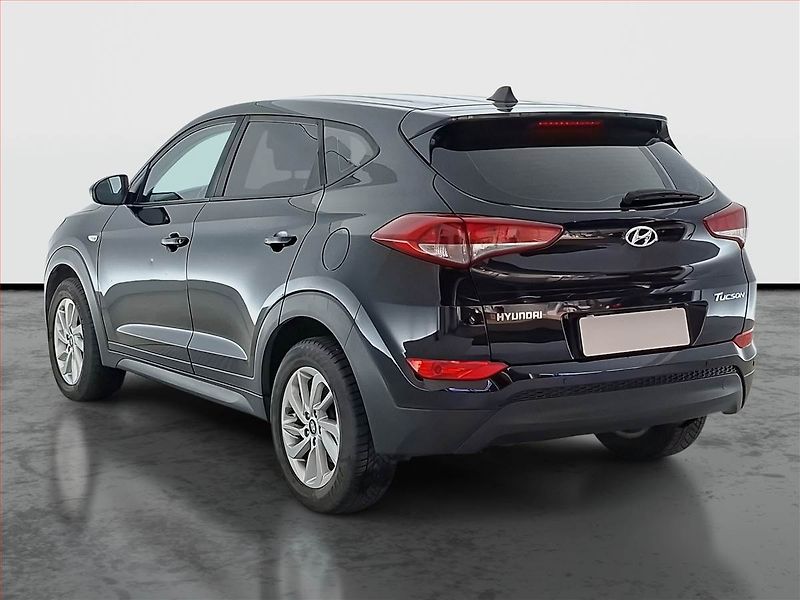 Hyundai Tucson (2017) 1.6 T-GDI, Park. senzory - fotka 4 z 14