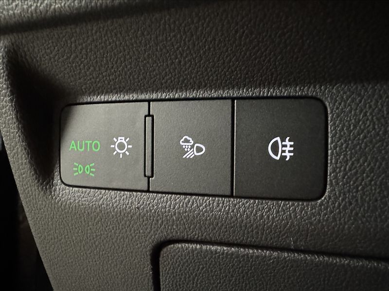 Škoda Enyaq 80 LED Matrix Assist Tepelko - fotka 24 z 49