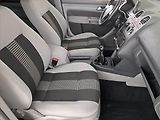 Volkswagen Caddy (2009) 1.4 i, 5Míst, 1Maj - náhled 9