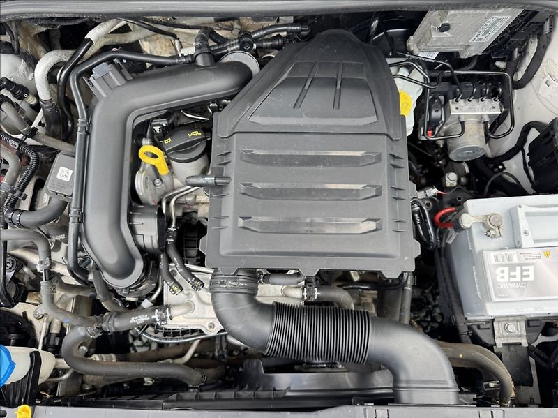 Škoda Fabia 1,0 TSI DPH tažné 1maj původČR - fotka 44 z 50