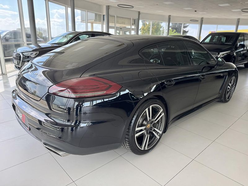 Porsche Panamera Diesel*221kW*Chrono*Webasto - fotka 5 z 33