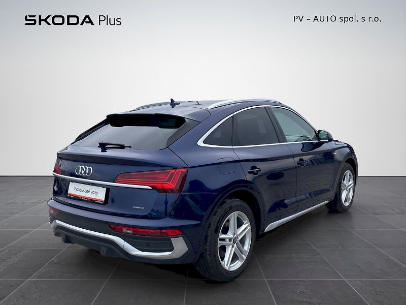 Audi Q5 (2022) Sportback 40 TDI 150 kW Quattr - fotka 2 z 35