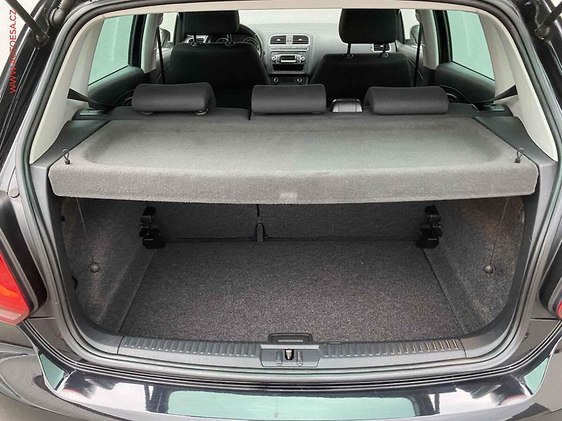 Volkswagen Polo (2011) 1.2 HTP, Style, +kola - fotka 7 z 16