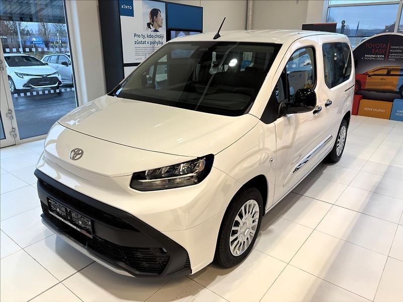 Toyota ProAce City Verso 1,5  SWB 1.5D 130 MT Business - fotka 3 z 8