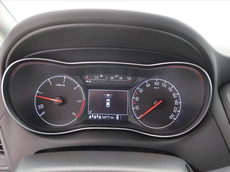 Opel Zafira (2017) 2.0 CDTI, 7 míst, Serv.kniha - fotka 11 z 18