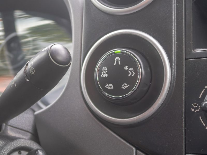 Peugeot Partner (2017) 1.6HDI 73KW – GRIP CONTROL - fotka 24 z 42