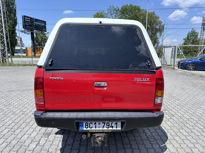 Toyota Hilux 2.5 D-4D 4x4 - fotka 4 z 14