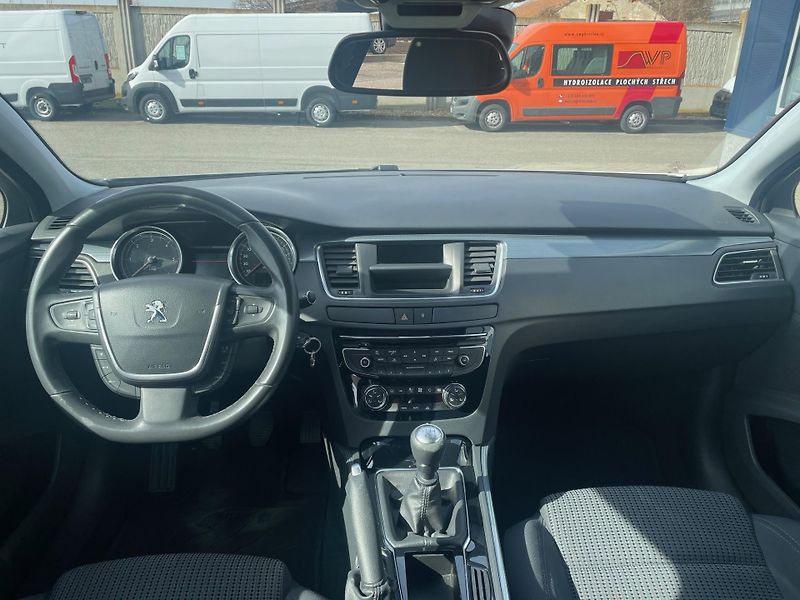 Peugeot 508 (2011) Active 2,0 Hdi 140k Man6 - fotka 2 z 10