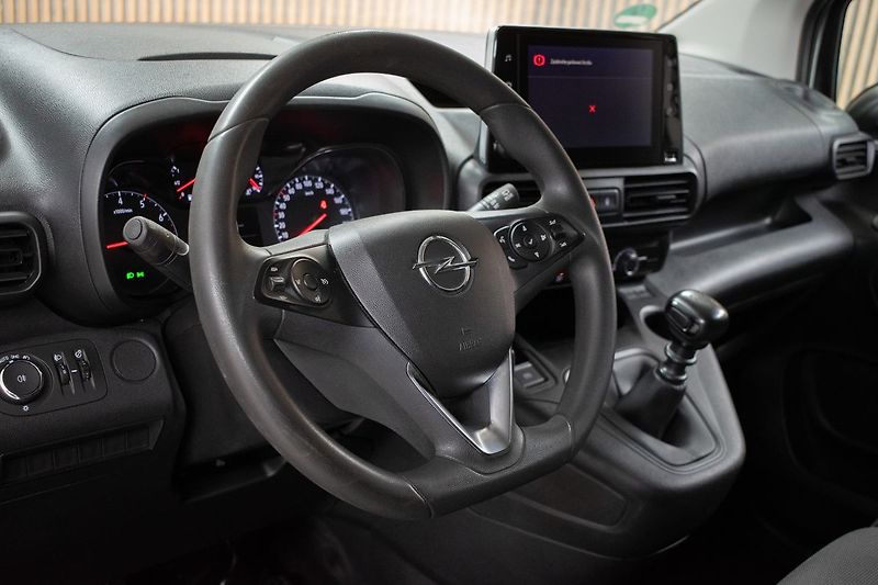 Opel Combo 1.5 CDTi TAŽNÉ*VESTAVĚNÁ DÍLNA - fotka 8 z 31