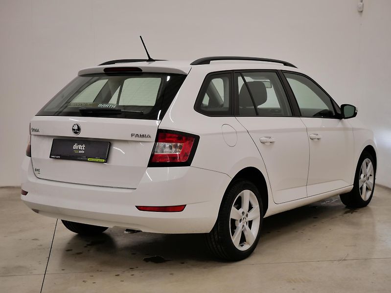 Škoda Fabia - fotka 2 z 21