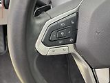 Volkswagen Golf (2020) 2.0 TDi, Life, DSG, šíbr - náhled 13