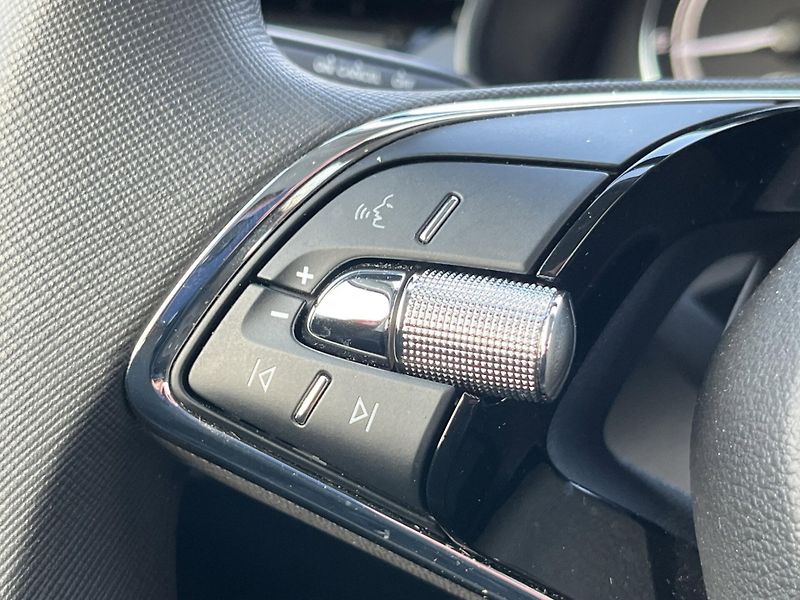 Škoda Kamiq (2023) FRESH 1.5 TSI 110kw, ČR, DSG - fotka 12 z 23