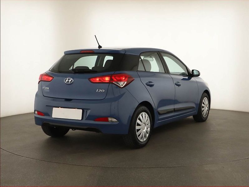 Hyundai i20 (2017) 1.2 - fotka 5 z 12