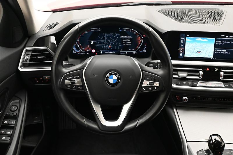 BMW Řada 3 2,0 320d 140 kW Steptronic Zár - fotka 18 z 32