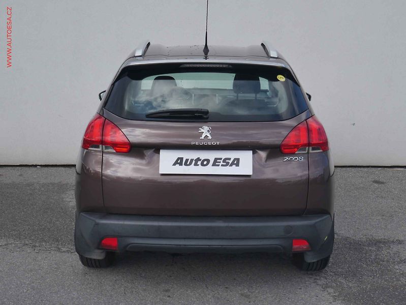Peugeot 2008 (2014) 1.6i LPG, ČR - fotka 5 z 15