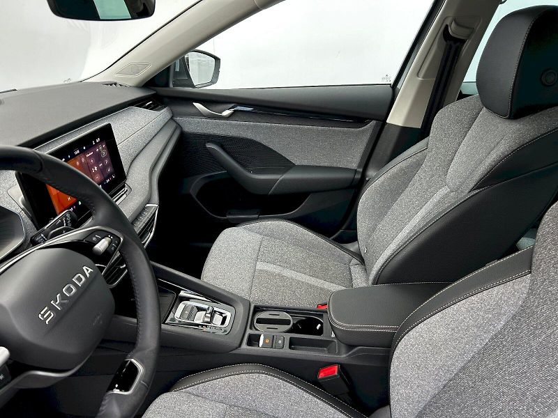 Škoda Octavia (2025) Combi 2.0 TDI 110kW DSG Top Se - fotka 25 z 35
