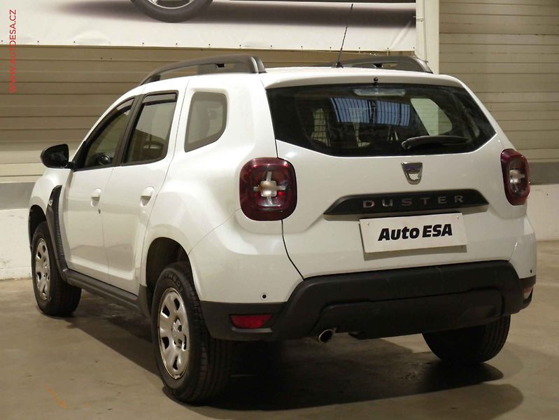 Dacia Duster (2020) 1.5i 4x4, ČR, AC, TZ, temp - fotka 4 z 19