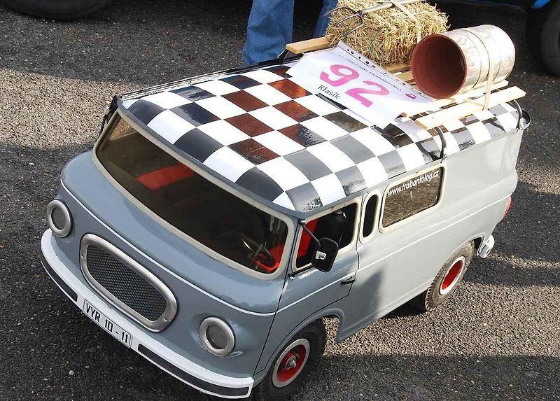 Barkas ve verzi kombi