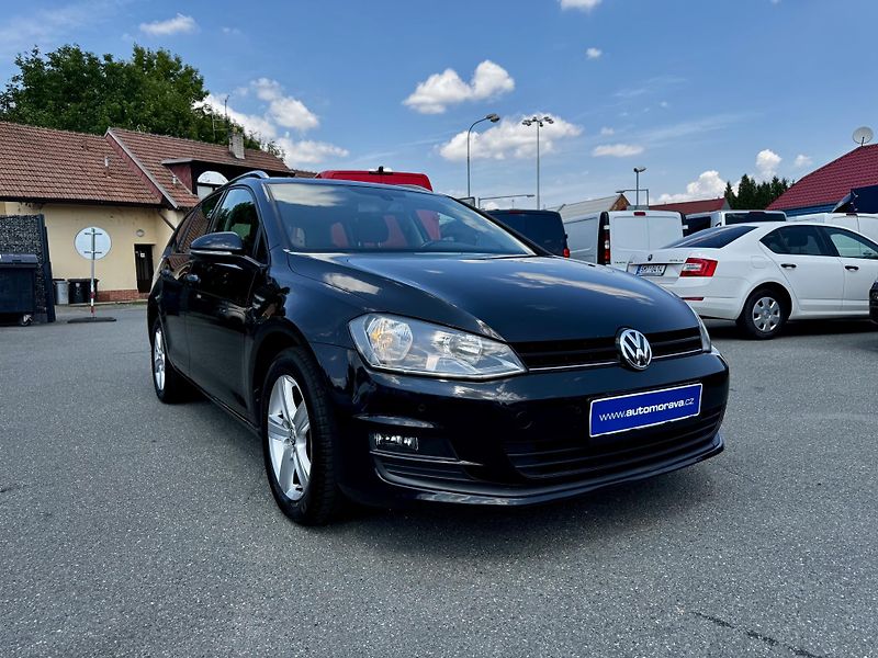 Volkswagen Golf (2013) Variant 1.4 TSI 90 KW  - fotka 3 z 23
