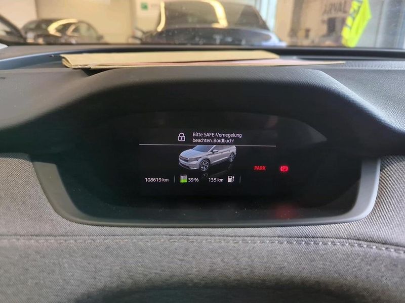 Škoda Enyaq 150kw, iV80 19ALU SOH 90% - fotka 9 z 9