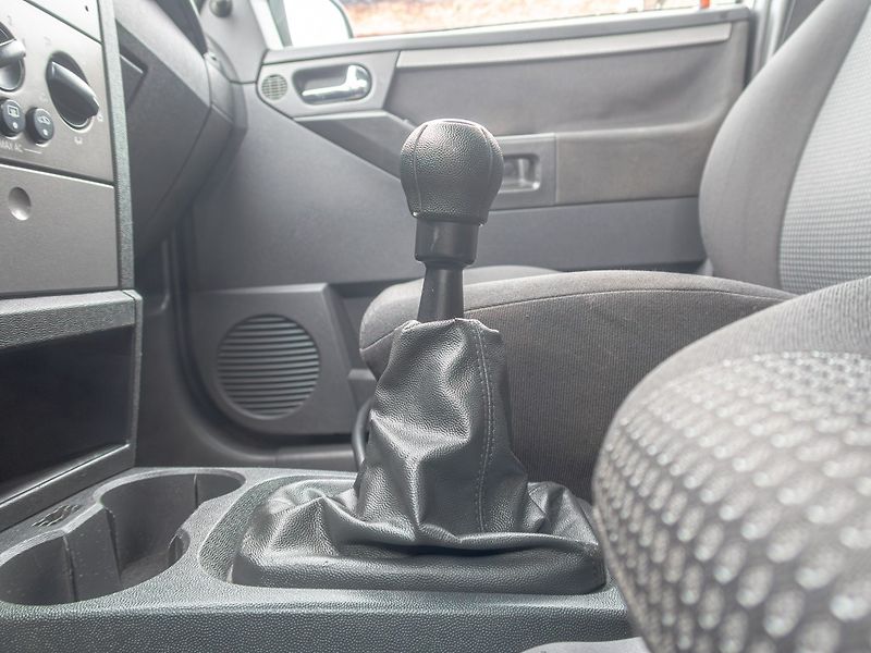 Opel Meriva (2009) 1.6i 16V 77KW – 5/2028 - fotka 23 z 37