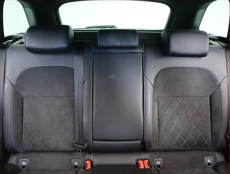 Škoda Superb (2019) Sportline 2.0 TDI, Kůže, Navi - fotka 10 z 20