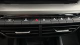 Škoda Octavia 2.0 TDI Ambition Combi - náhled 13