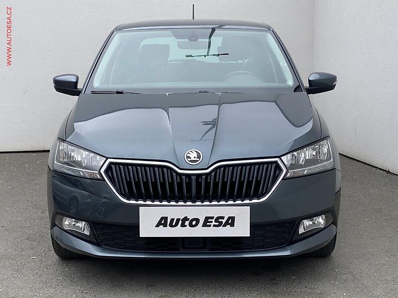 Škoda Fabia (2019) 1.0 TSi, Ambition, navi - fotka 2 z 18