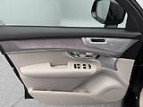 Volvo XC90 (2026) B5 AWD AUT DARK PLUS 7míst - náhled 8