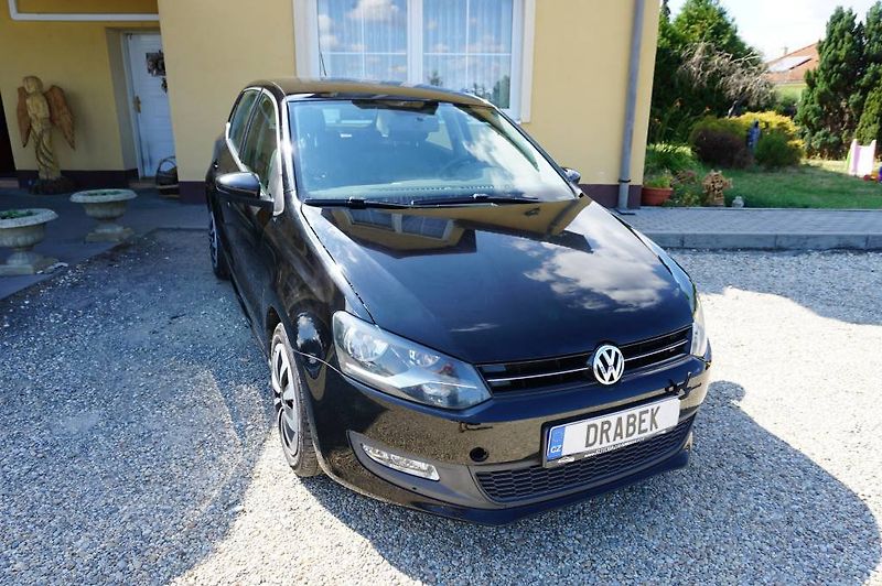Volkswagen Polo (2012) 1,4  63 KW  nové v ČR - fotka 26 z 35