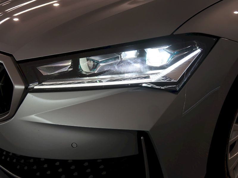 Škoda Superb (2024) 2.0TDI 110KW DSG CANTON LED MA - fotka 10 z 41