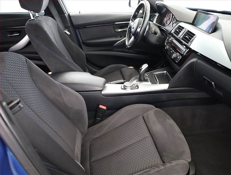 BMW Řada 3 (2015) M Sport 320 d, 4X4, Automat - fotka 7 z 18