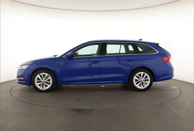 Škoda Octavia (2022) Style 2.0 TDI, Automat, ČR - fotka 3 z 18