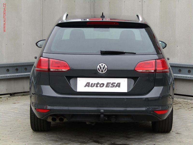 Volkswagen Golf (2014) 2.0 TDi, Klima - fotka 5 z 22