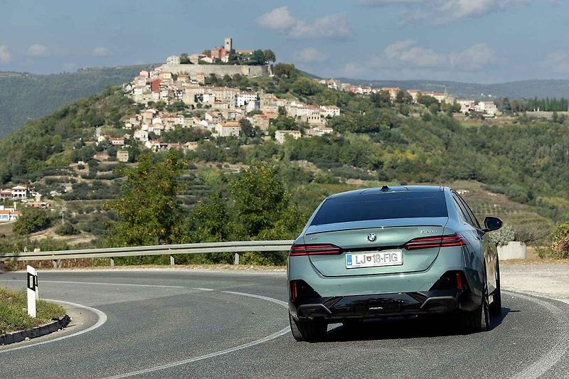 Nové BMW je stále výborné auto pro nadšené řidiče