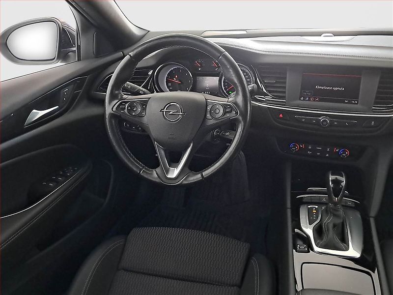 Opel Insignia (2022) 2.0 CDTI, 4X4, Automat - fotka 7 z 16