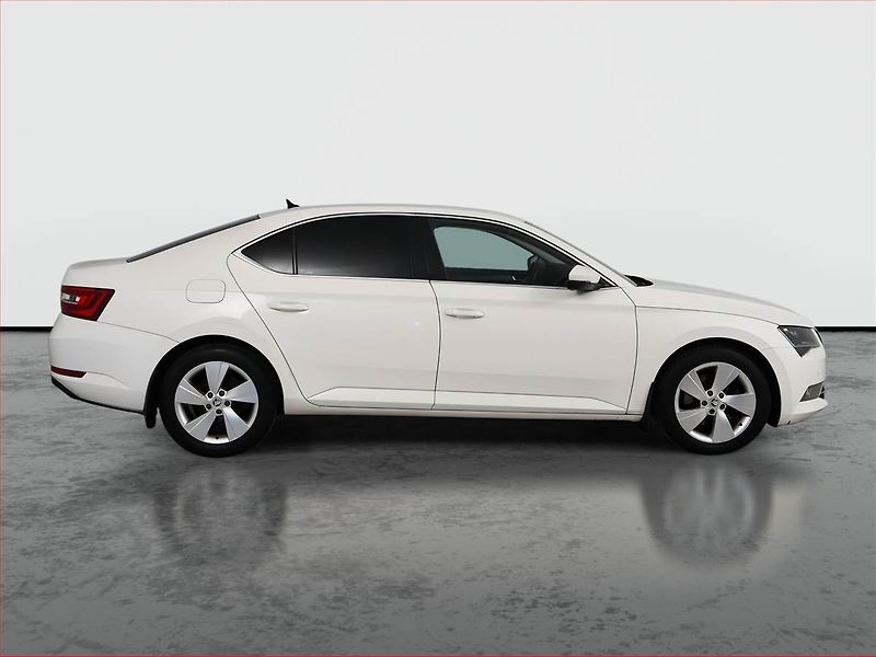 Škoda Superb (2016) Style 2.0 TDI, Automat, Navi - fotka 6 z 18