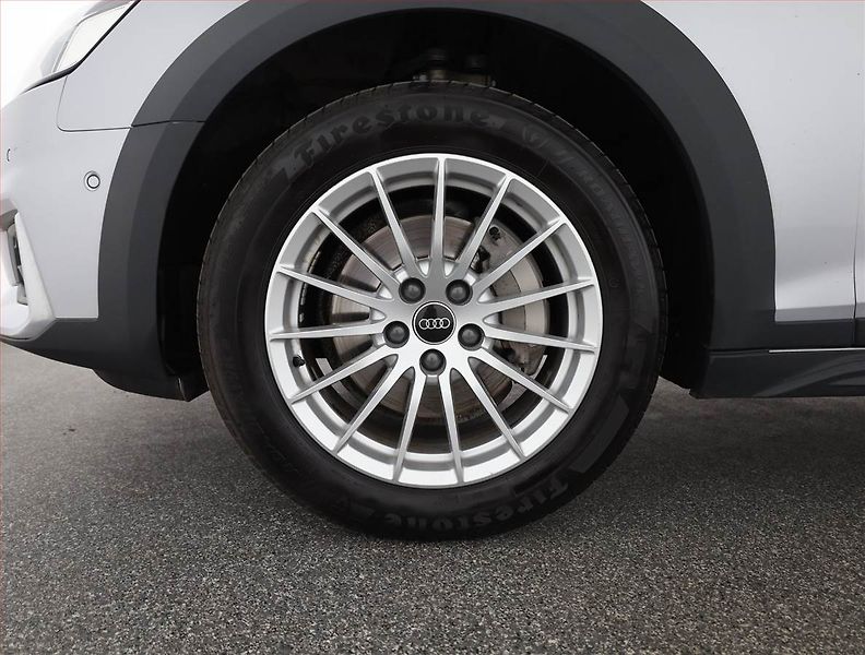 Audi A4 Allroad (2021) 40 TDI - fotka 19 z 19