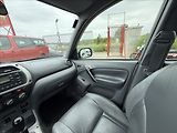 Toyota RAV4 2,0 D-4D 4X4 TAŽNÉ NOVÁ STK - náhled 19