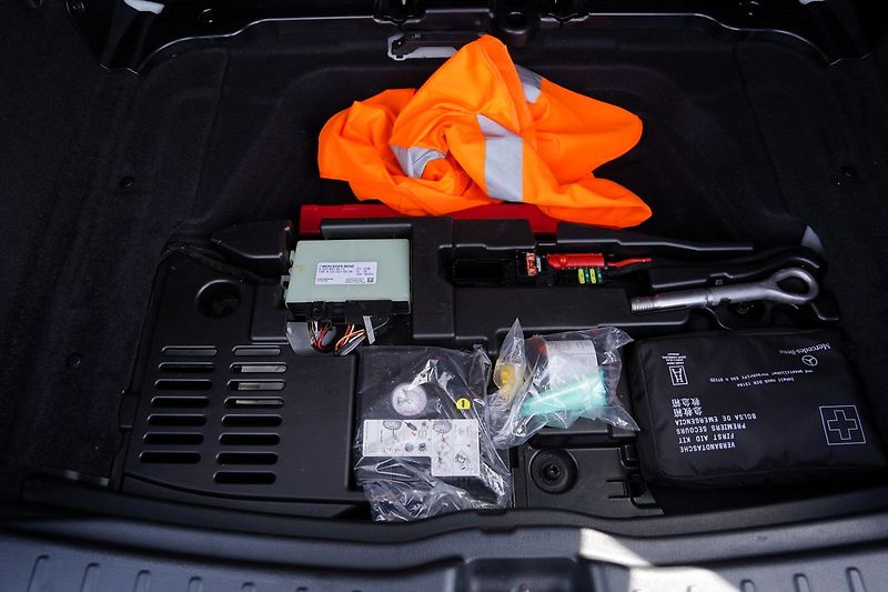Mercedes-Benz GLA 200d Progressive/AT9/MBUX - fotka 13 z 46