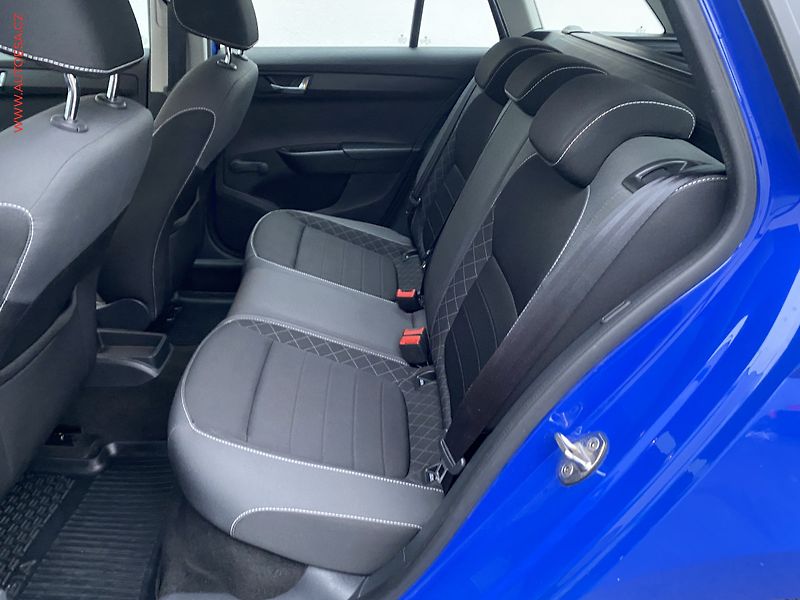 Škoda Fabia (2021) 1.0 TSi, ČR, Ambition, tempo - fotka 10 z 16